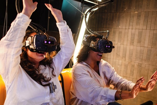 Teambuilding opnieuw uitgevonden: hoe immersive ervaringen de teamdynamiek versterken